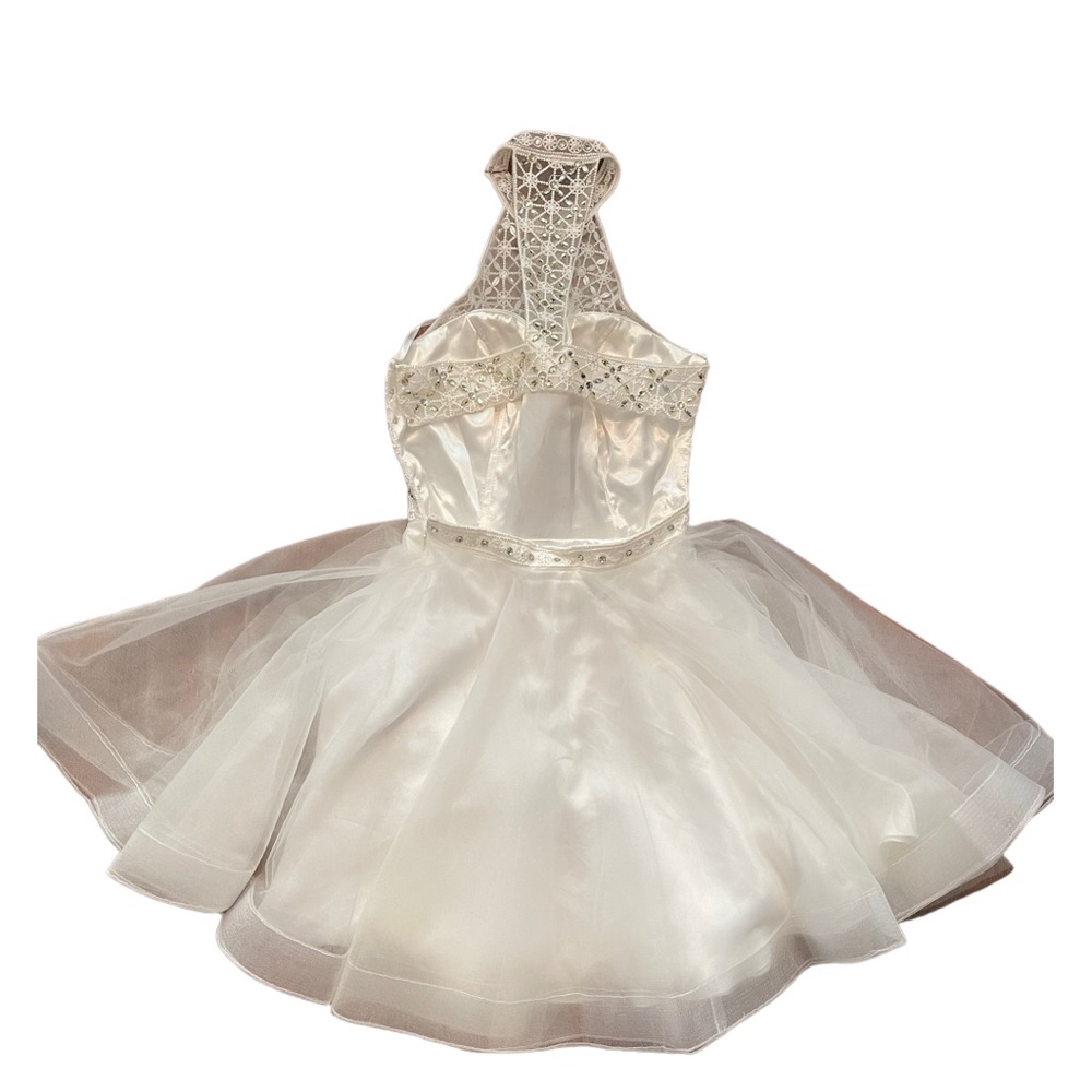 Kim Karen Short Formal Cocktail White Dress Size 8